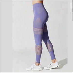 Worn a couple times , good condition , sold out , hard to find